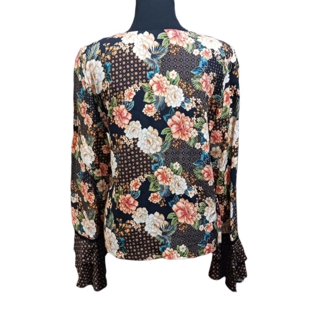Farm Rio Anthropologie Siobhan Blouse Bell Sleeve - Picture 4 of 9